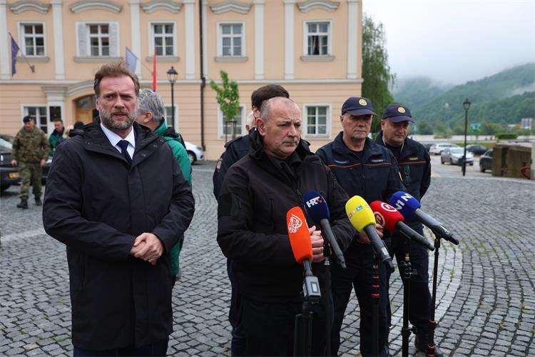 Vlada Republike Hrvatske - Hrvatska Kostajnica Do Kraja Godine Dobiva ...